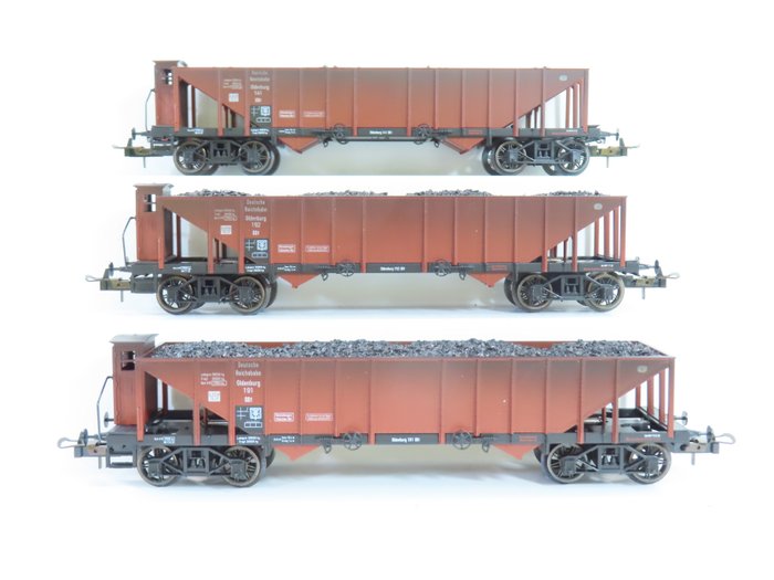 Trix H0 - 23934 - Model train freight carriage (1) - 3-piece freight wagon set with 4-axle self-unloaders - DRG