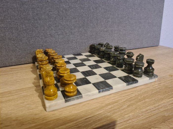 Schachspiel - Marmor