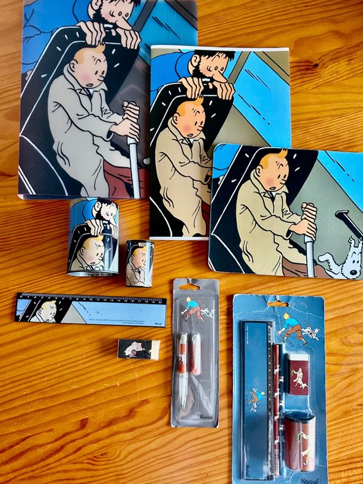 Tintin - 9 Various merchandise objects - 2005