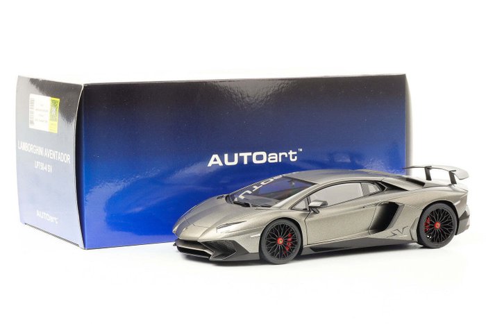 Autoart 1:18 - 模型運動車 - Lamborghini Aventador LP750-4 SV - 格里吉歐泰坦 / 馬特格雷