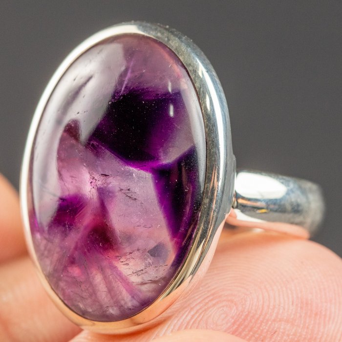 紫色能量 墨西哥紫水晶 獨家品質。 - 高度: 28 mm - 闊度: 27 mm- 13 g