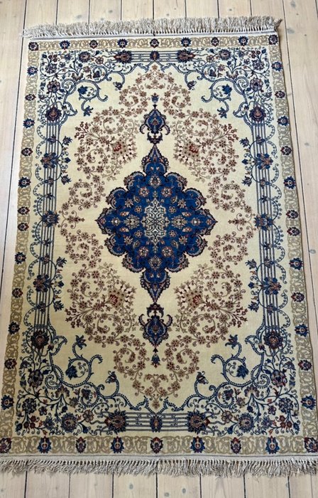 Persian handmade Isfahan with korkwool, and silk inlays - Isphahan - Matto - 172 cm - 105 cm