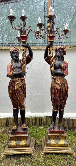 Sculpture, Pair Of Carved Wood Venetian Blackamoor Candelabras - 184 cm - Wood