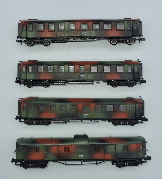 Arnold N - 0186 - Modellbahn-Personenwagen (4) - Schnellzug-Garnitur in Tarnfarbgebung - DR (DRB)