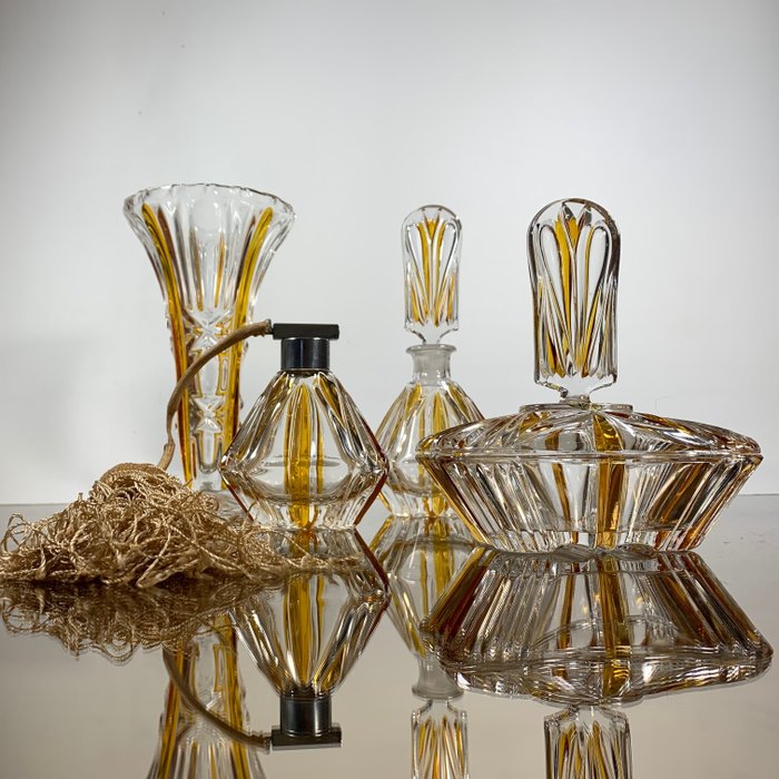 Tampo de sanita (4) - Conjunto de toucador em cristal de argila transparente e âmbar - Phönix - década de 1950 - 1940-1950