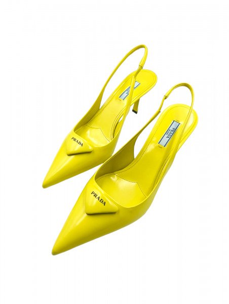Prada - Sandaler med klack - Storlek: Shoes / EU 39