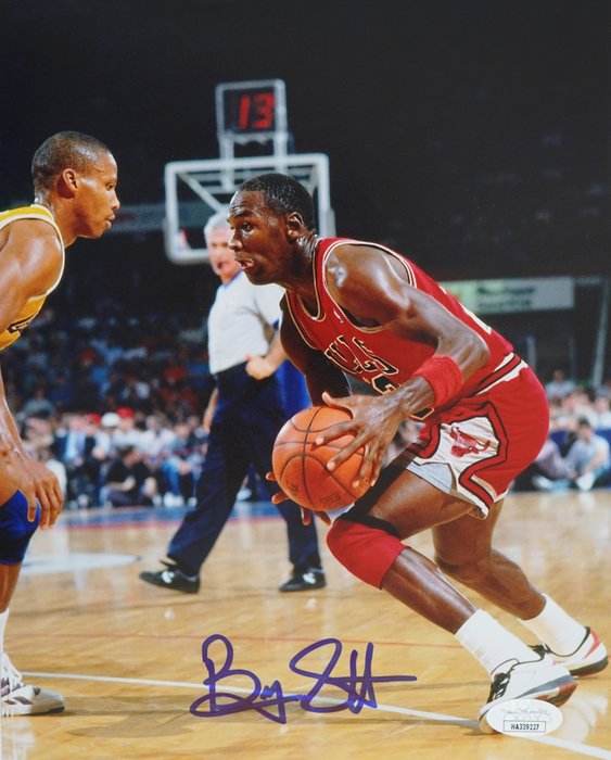 Los Angeles Lakers - NBA - Byron Scott Photograph, Autograph with COA of JSA 