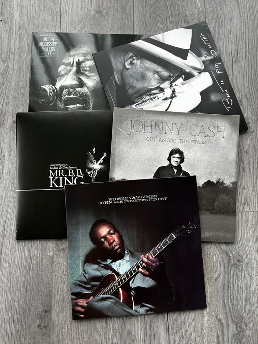 B.B. King, Buddy Guy, John Lee Hooker, Johnny Cash, Muddy Waters - The Giants Of Blues - Multiple titles - Vinyl record - 140 Gram, 180 gram, Reissue, Remastered, Stereo - 2011