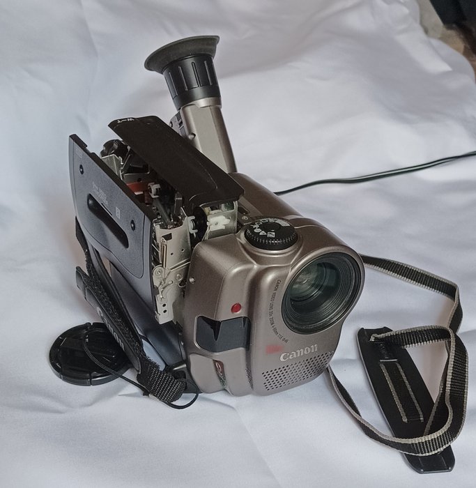 Canon UC5000 (standard 8 ) 模拟摄像机