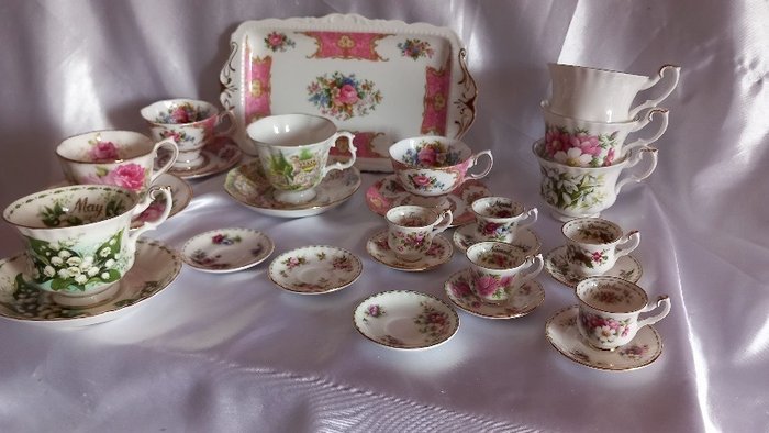 Royal Albert - Service à thé (27) - Porcelaine
