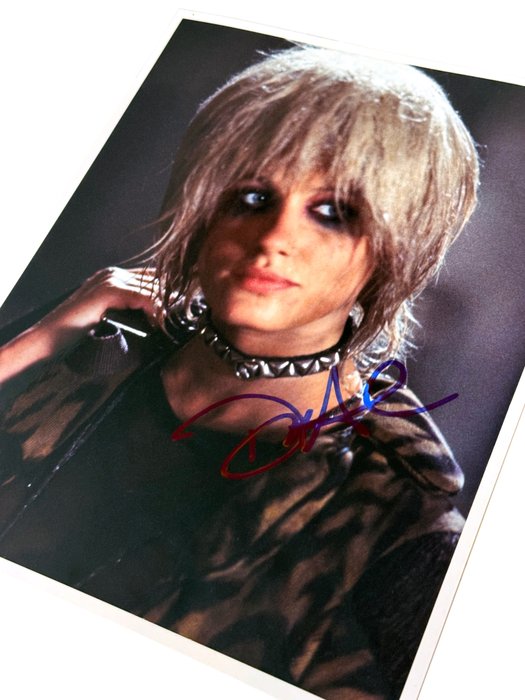 Blade Runner - Authentic Signed Photo by Daryl Hannah - Autograph with COA