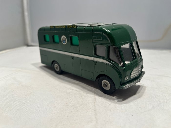 Dinky Toys 1:43 - 1 - Miniatura de carro - Ref. 967 BBC-TV Control Room 1959 - Feito na Inglaterra