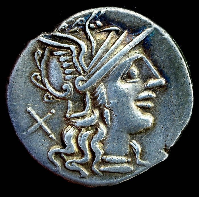 Romeinse Republiek. L. Trebanius, 135 BC. Denarius 135 B.C.