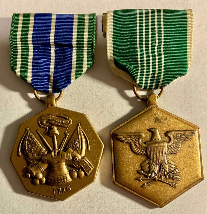 Vereinigte Staaten von Amerika - Medaille - Zwei Amerikanische - Auszeichnungen - Orden Vietnam