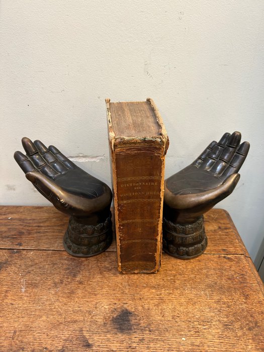 Könyvtámaszték - bronzos fém, kezek
