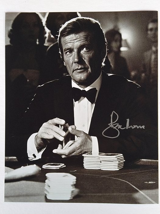 James Bond 007: For Your Eyes Only - Sir Roger Moore (+) as 007 - Autograph, Photo with COA