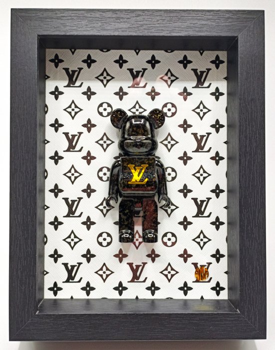 AMA (1985) x Louis Vuitton - Framart series - " Love Bear "