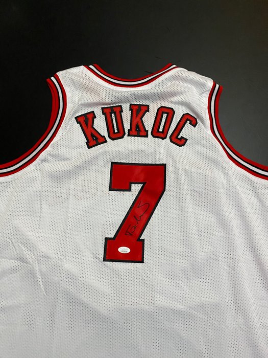 NBA - Toni Kukoc signed (JSA) - Op maat gemaakte basketbaltrui 
