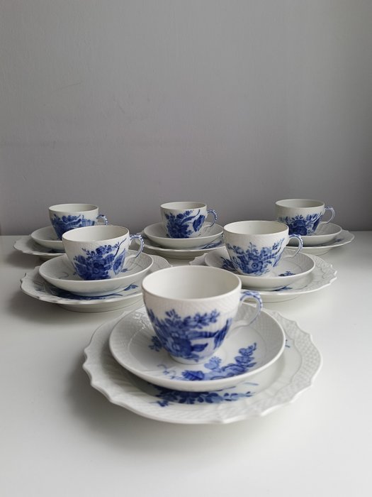 Royal Copenhagen - Serviço de café e chá (18) - Porcelana
