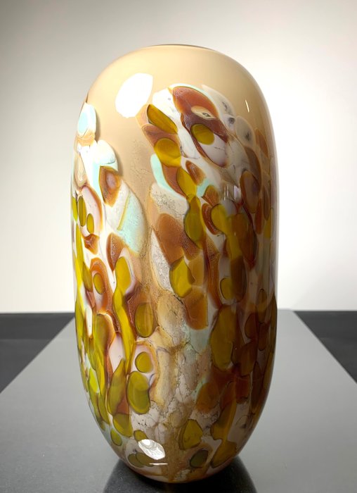Maxence Parot - 花瓶 -  独特的彩色乳白色花瓶 24 厘米  - 玻璃