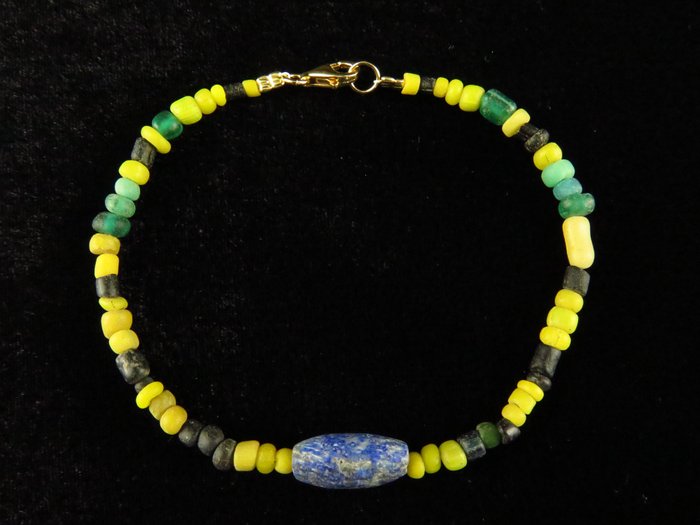 Romersk antik Armbånd lavet af farvede glasperler og Lapis dekorativ perle - 19.5 cm