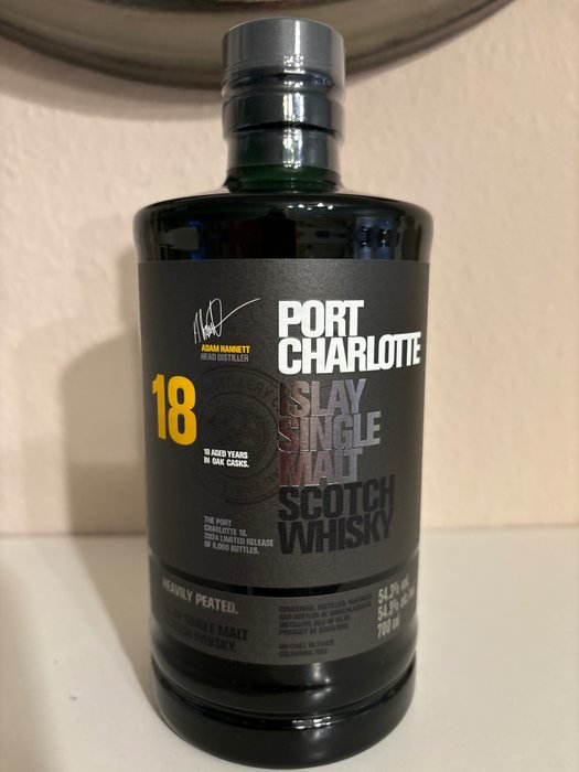 Port Charlotte 18 years old - 2024 Limited Release  - b. 2023  - 700 毫升
