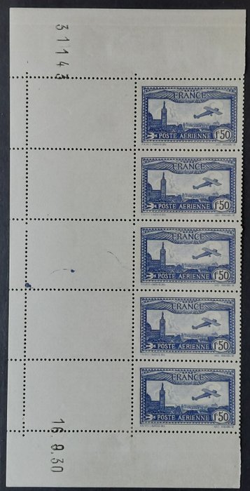 法国 1930 - 飞机飞越马赛，1楼。 50 蓝色，5 块 - Yvert Poste aérienne 6
