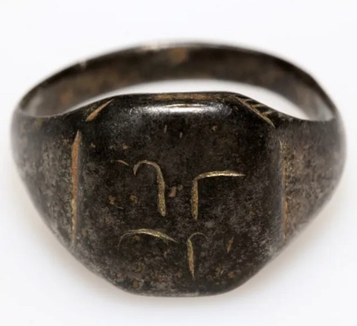 Viking Era - Silver - Ancient Viking warrior ring. Protective talisman, runic symbols, 900-1100 AD - Talisman