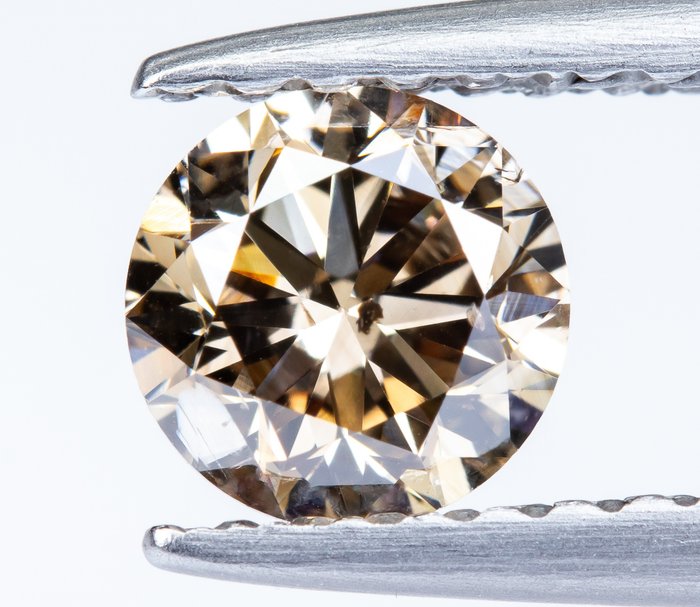 Diamante - 0.54 ct - Marrón amarillento intenso natural elegante - SI2 *NO RESERVE*