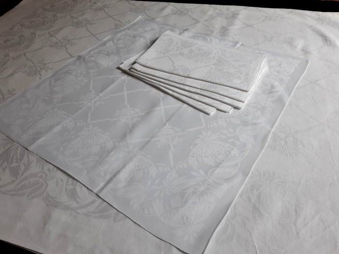  (7) Art Deco linen tablecloth and napkins - Tablecloth - 190 cm - 150 cm