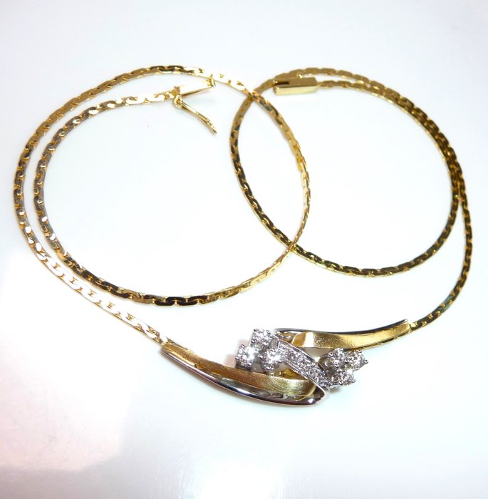 Halskette mit Anhänger - 14 kt Gelbgold, Weißgold Diamant  (Natürlich) 