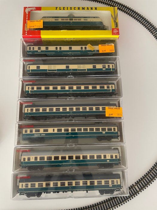 Fleischmann H0 - 4236/5189/-90/-91/-92/-93/-94/-99 - Train miniature (8) - BR 221 avec wagons IC "Stam" - DB
