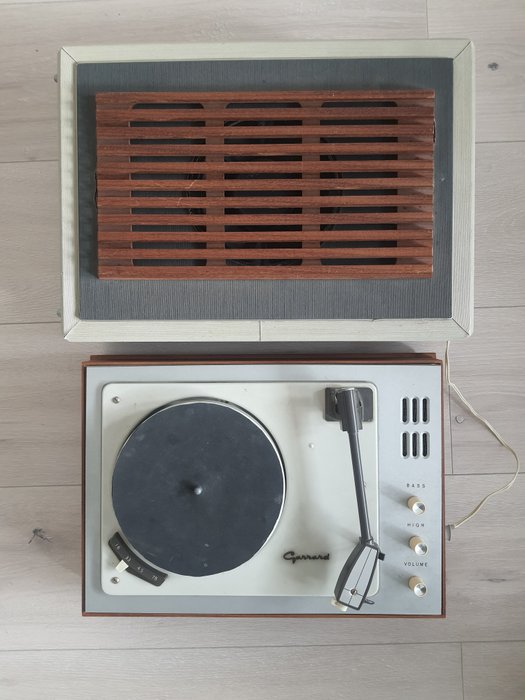 Garrard - Vintage , jaren 60 , massief teakhout Gramofon