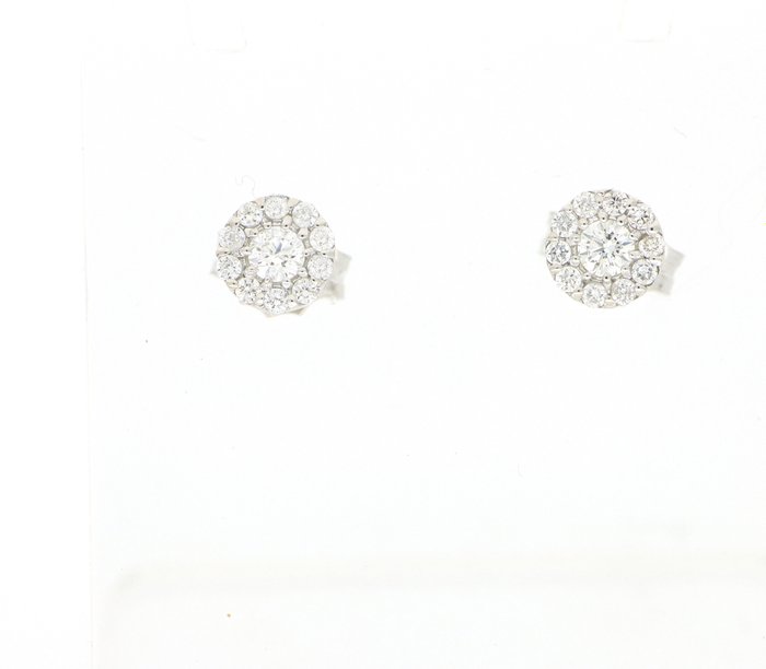 No Reserve Price Earrings - White gold, NEW  0.45ct. Round Diamond 