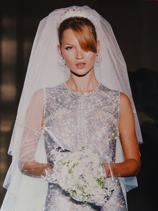 Barthelemy - Kate Moss for Versace mini-bride´s dress, 1995