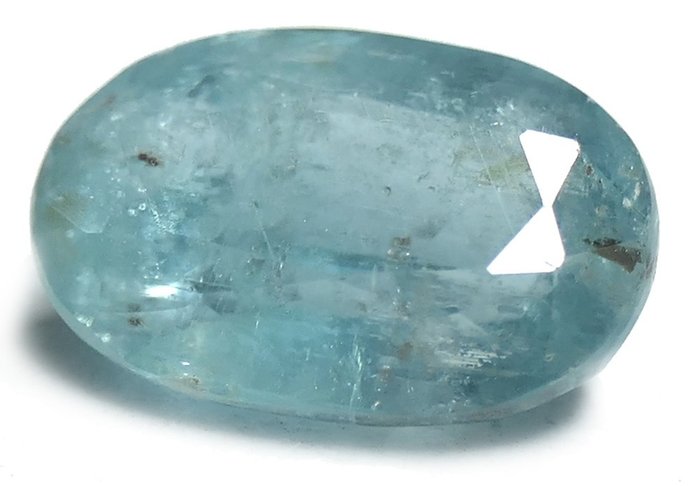 3,20 ct - Harvinainen "Aqua" Kyanite - ei pohjahintaa - 3.20 ct