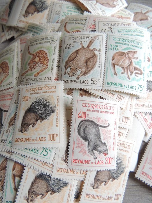 Laosz 1965 - Vadon élő állatok sorozata – 100 teljes sorozatból álló kiskereskedelmi tétel Yvert # 47/51 c/v 1000