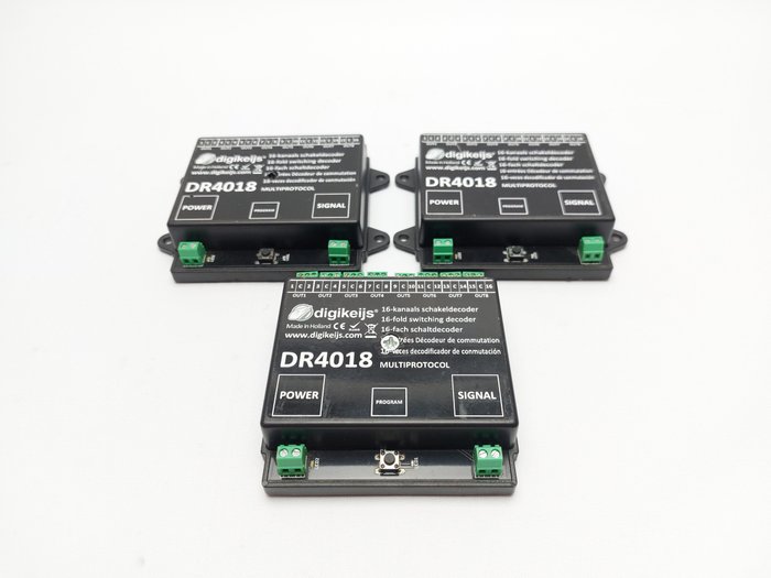 Digikeijs H0 - DR4018 - Modelltåg (3) - 3x 16-kanals switchande dekoder