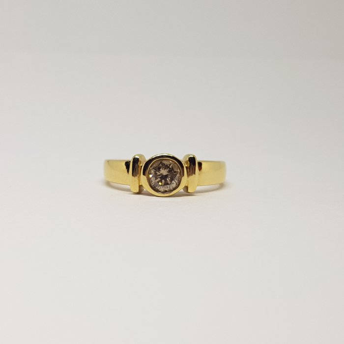 Δαχτυλίδι Κίτρινο χρυσό Διαμάντι  (Επεξεργασμένου χρώματος) 