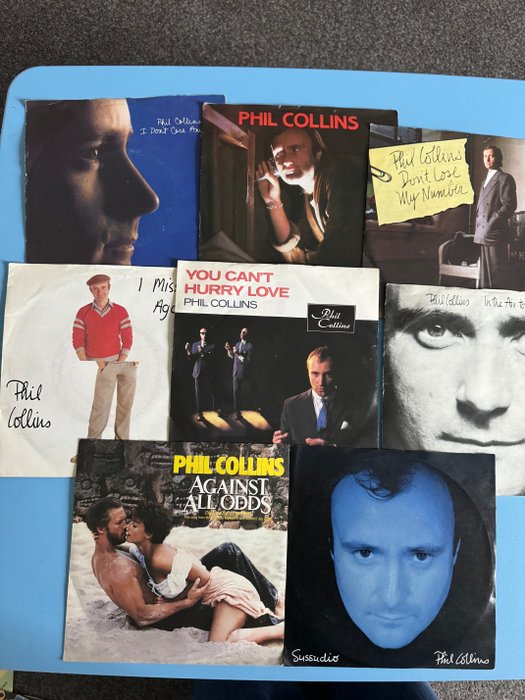 Peter Gabriel, Phil Collins, Tony Banks, Mike Rutherford - In the air tonight, Hello I must be going, don't loose my number, You can't hurry love - Différents titres - 45 RPM Single 7 pouces - 1981
