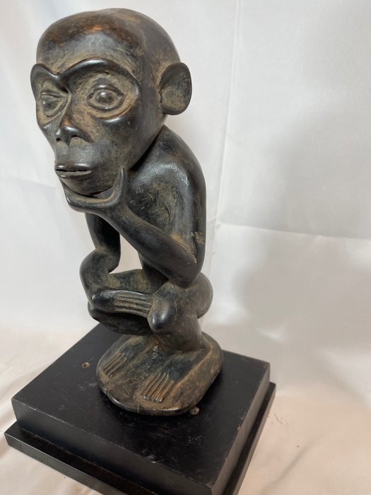 Kongoo majom szobrocska - Kongo majom - Mongo - Kongói Demokratikus Köztársaság