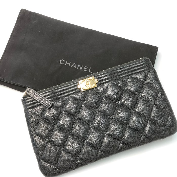Chanel - Konvoluttformet håndveske