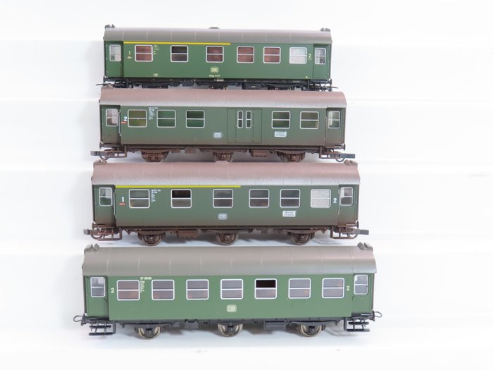 Roco H0 - o.a. 54290/44252 - Modellbahn-Personenwagen (4) - 4x 3-achsiger Umbauwagen 1./2. und 2. Klasse - DB