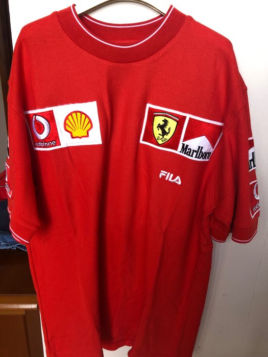 Ferrari - Fórmula 1 - 2002 - Ropa de equipo