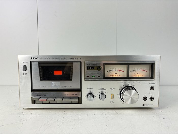 Akai - GXC-704D Audio-cassette deck
