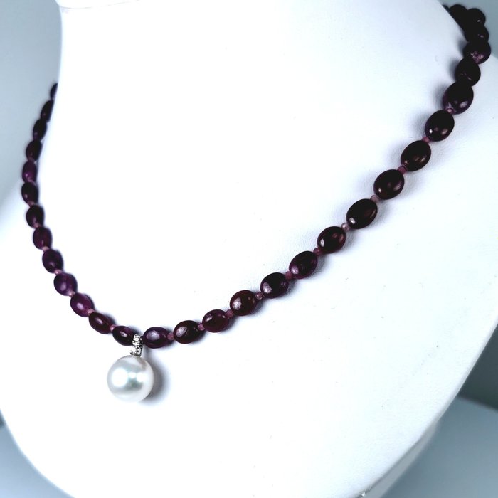 Top quality Southsea pearl RD 12.3 mm - diamonds Necklace with pendant - White gold Pearl - Ruby 