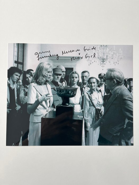 James Bond 007: Moonraker - Anne Lonberg as "Tour Guide/Drax Perfect Girl" signed photo with b´bc holographic COA
