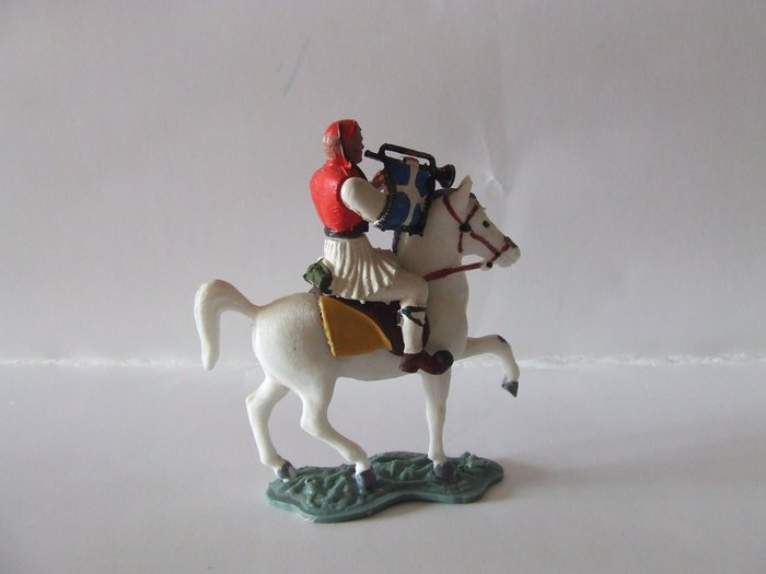 Aohna Athena  - Figurka Soldado a Tocar Clarim a Cavalo - Grecja