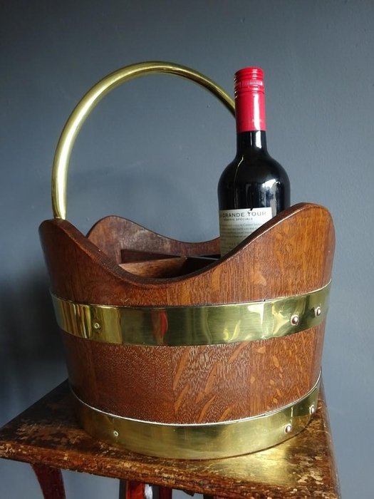 Garrafeira (1) - Recipiente para garrafa de carvalho (vinho) com alça - Carvalho, Latão, Cobre vermelho