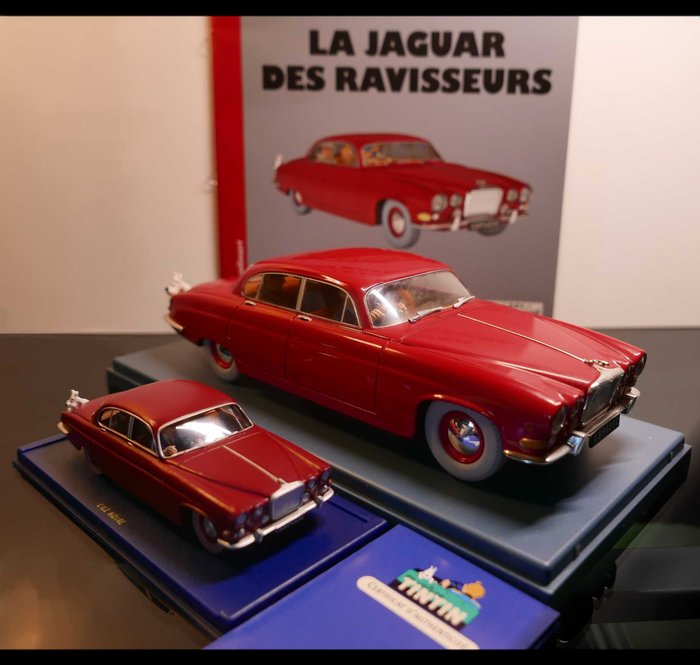 Tintin - Ensemble de 2 Voitures 1/24 et 1/43 - La Jaguar MKX - "L’île Noire"